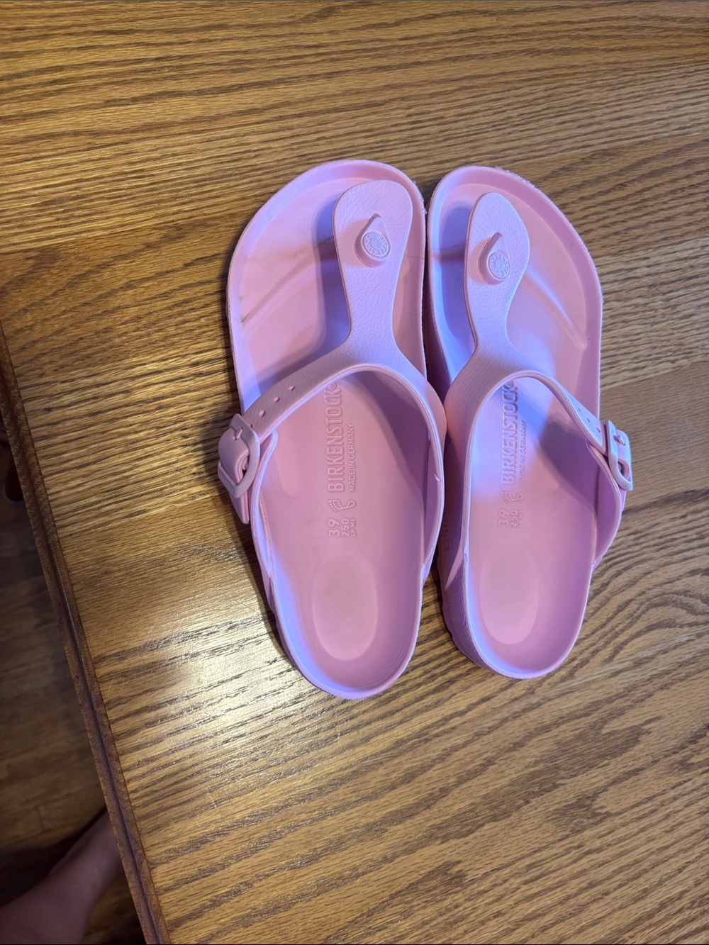 Birkenstock Women’s Gizeh EVA Thong Sandals - Pink
